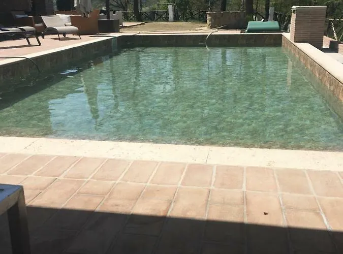 Villa Valtopina Villa *